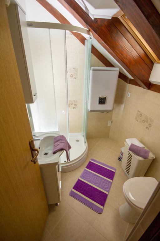 Apartment Niko Kastel Stari Kaštela Δωμάτιο φωτογραφία
