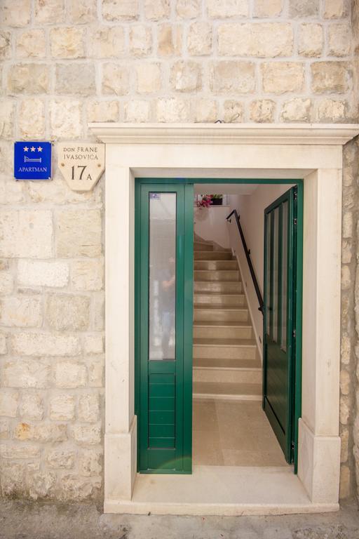 Apartment Niko Kastel Stari Kaštela Δωμάτιο φωτογραφία